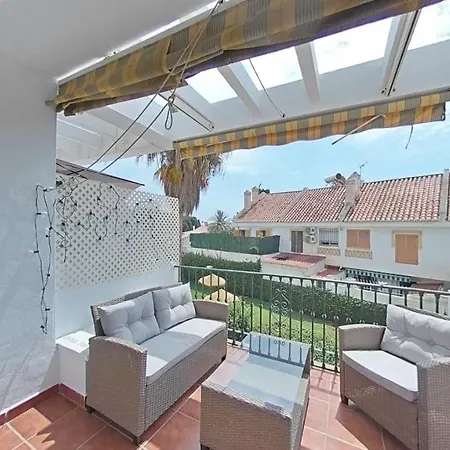 Apartamento Contemporaneo Y Tranquilo En Montemar Torremolinos